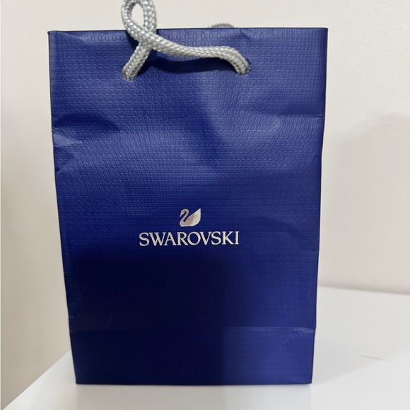 Swarovski Reversible Necklace - Picture 4 of 8